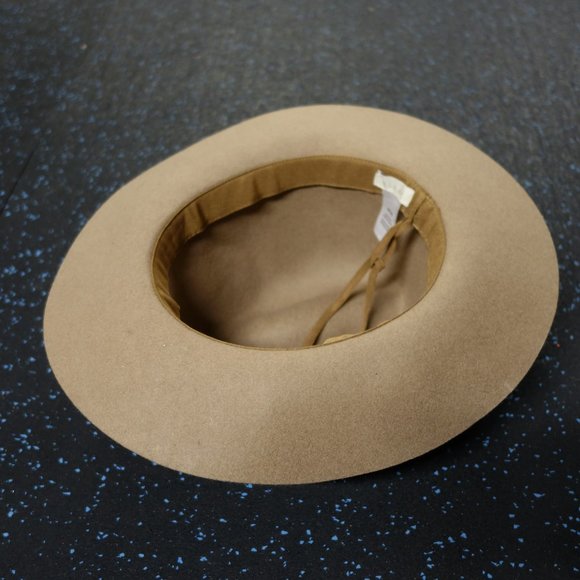 hinge Hat - Picture 5 of 5